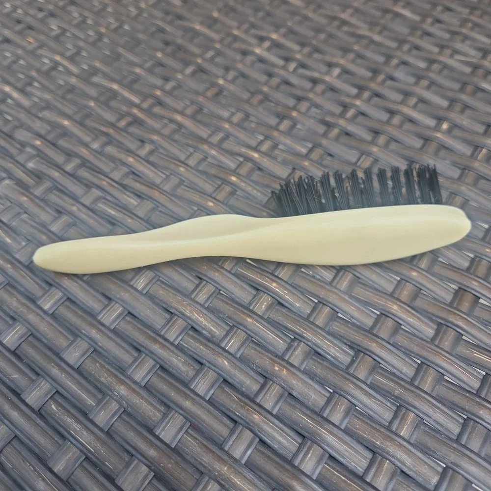 Vintage Stance Cream 6